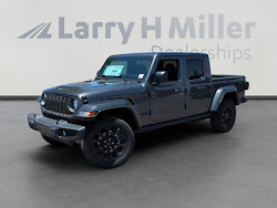 2025 Jeep Gladiator Nighthawk