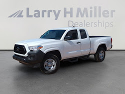2022 Toyota Tacoma 2WD SR