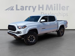 2022 Toyota Tacoma 4WD SR5