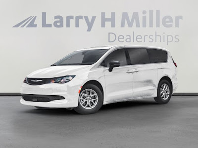 2025 Chrysler Voyager