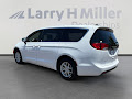 2025 Chrysler Voyager LX