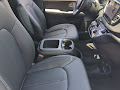 2025 Chrysler Voyager LX