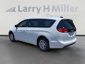 2025 Chrysler Voyager LX