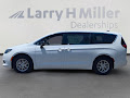 2025 Chrysler Voyager LX