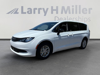 2025 Chrysler Voyager