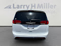 2025 Chrysler Voyager LX
