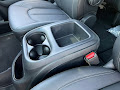2025 Chrysler Voyager LX