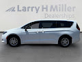 2025 Chrysler Voyager LX