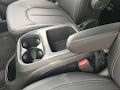 2025 Chrysler Voyager LX