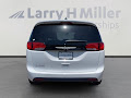 2025 Chrysler Voyager LX