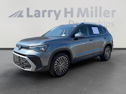 2025 Volkswagen Taos SE